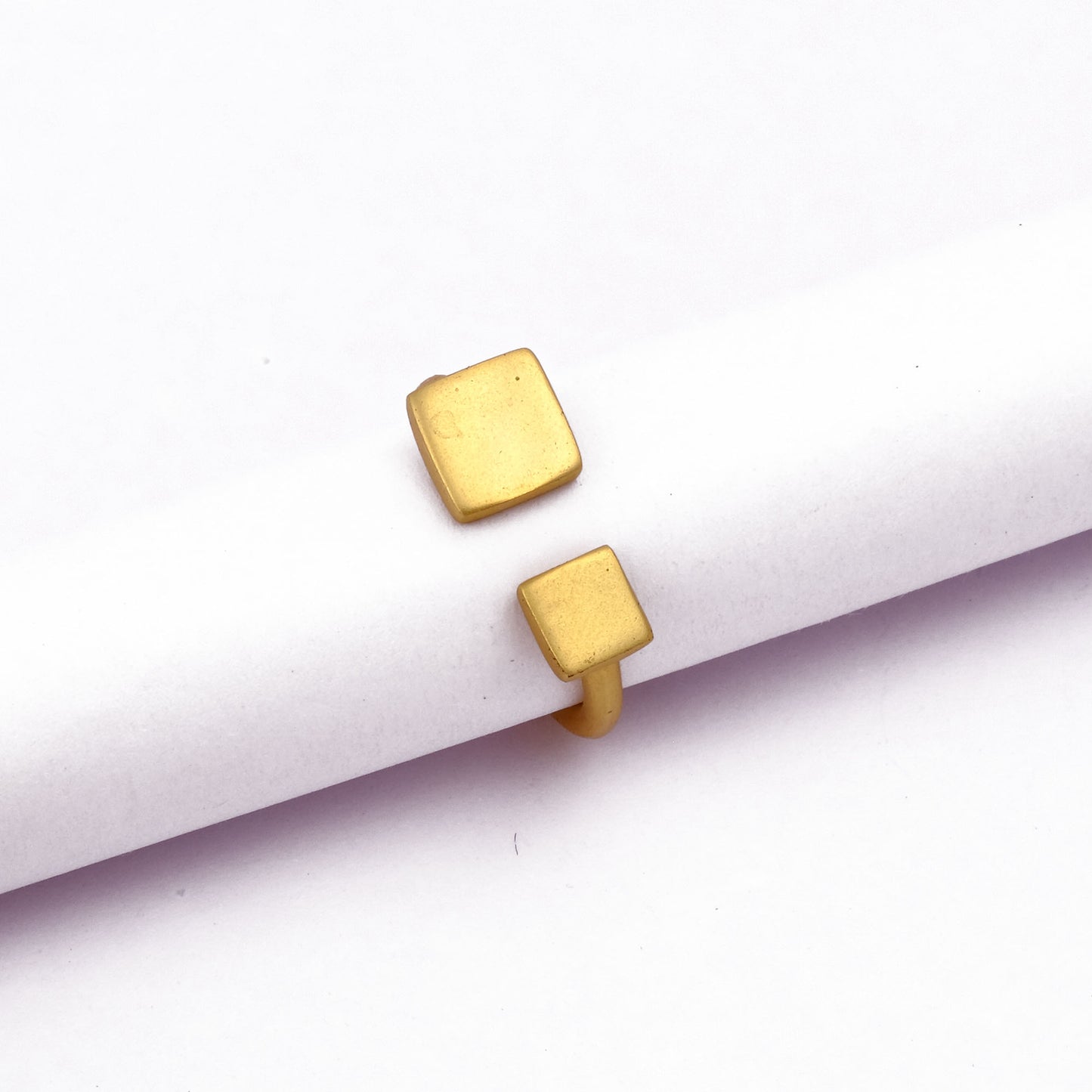 Golden Geometric Duo Ring
